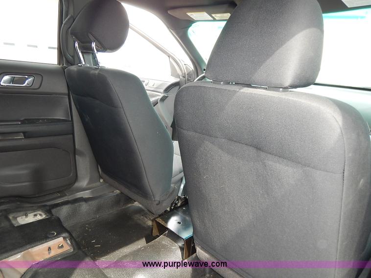 image for item J6389 2013 Ford Explorer Police SUV