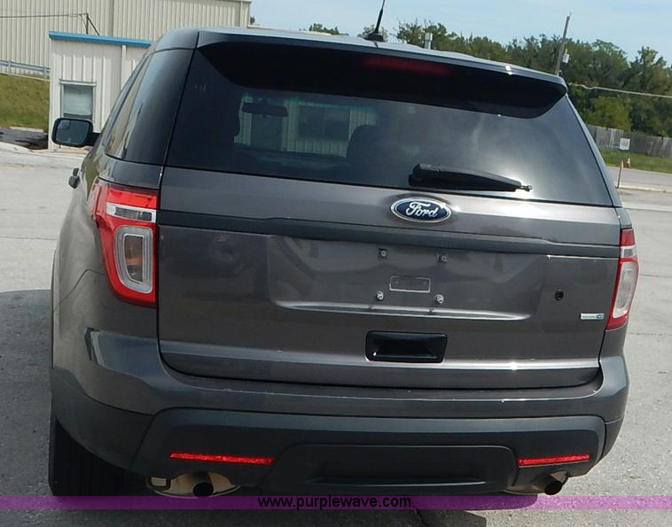 image for item J6390 2013 Ford Explorer Police SUV