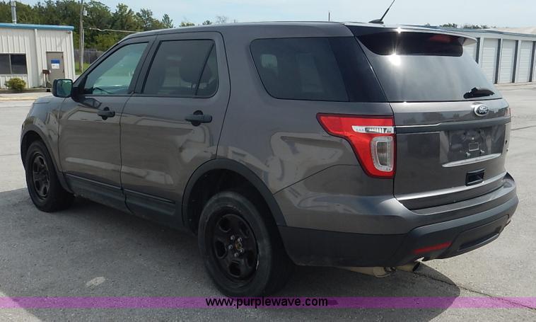 image for item J6390 2013 Ford Explorer Police SUV