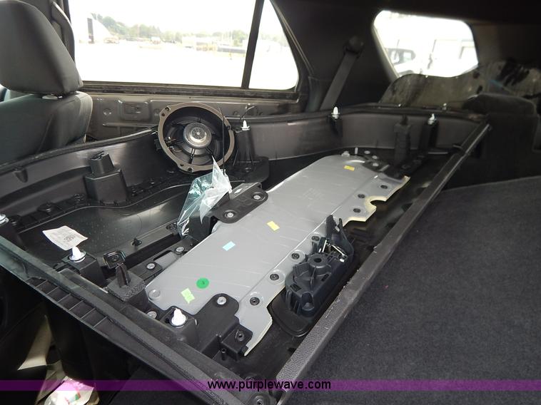 image for item J6390 2013 Ford Explorer Police SUV