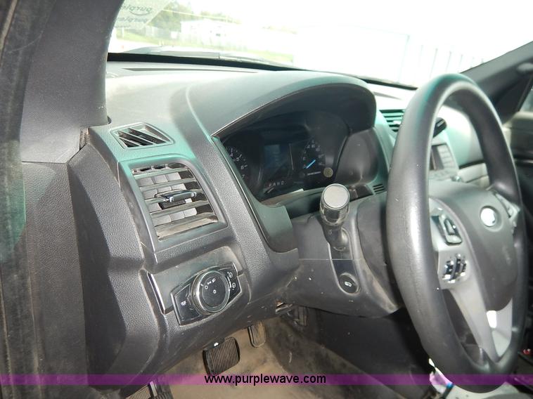 image for item J6390 2013 Ford Explorer Police SUV