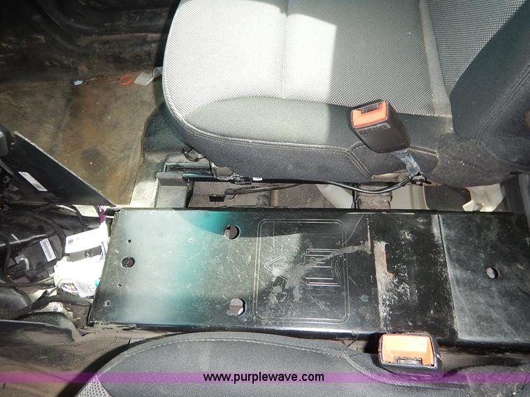 image for item J6390 2013 Ford Explorer Police SUV