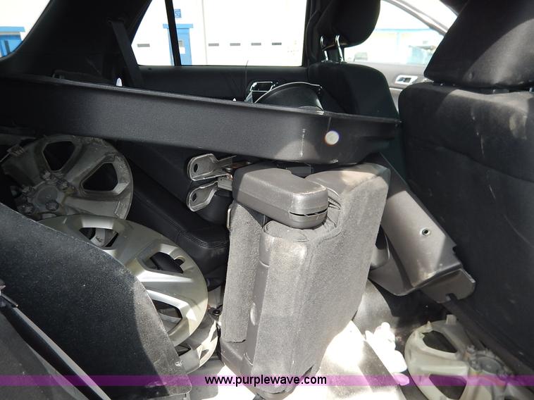 image for item J6390 2013 Ford Explorer Police SUV