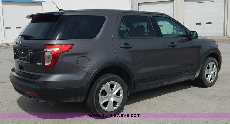 image for item J6391 2013 Ford Explorer Police SUV
