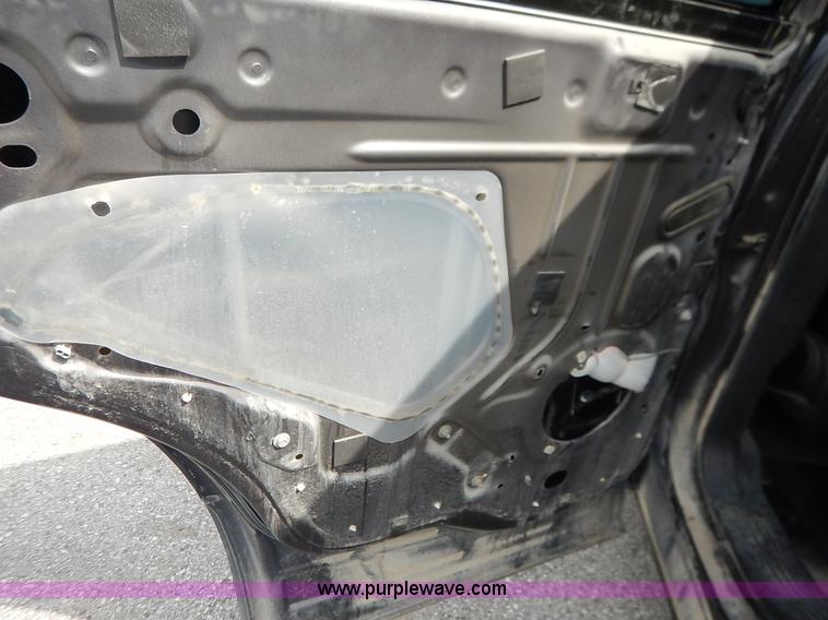 image for item J6391 2013 Ford Explorer Police SUV