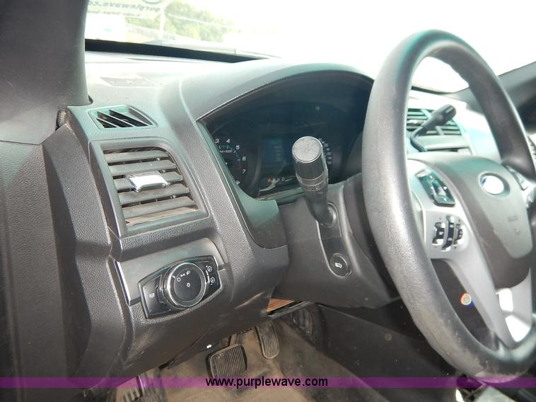 image for item J6391 2013 Ford Explorer Police SUV