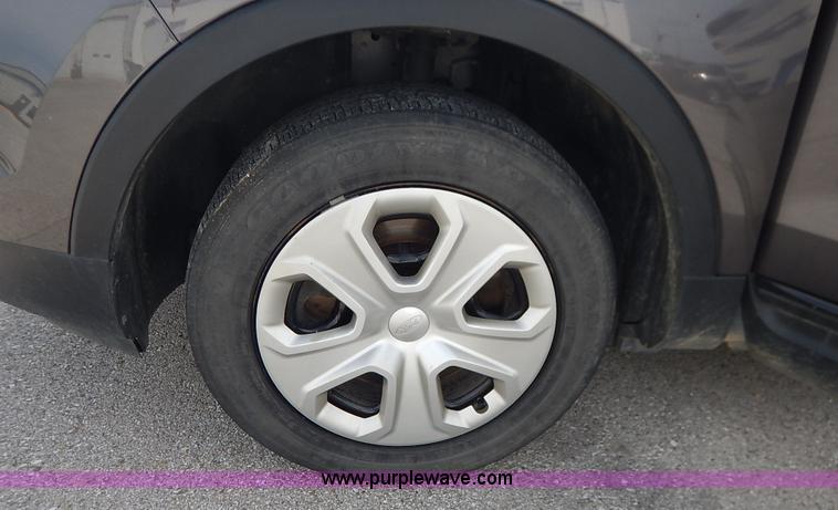 image for item J6391 2013 Ford Explorer Police SUV