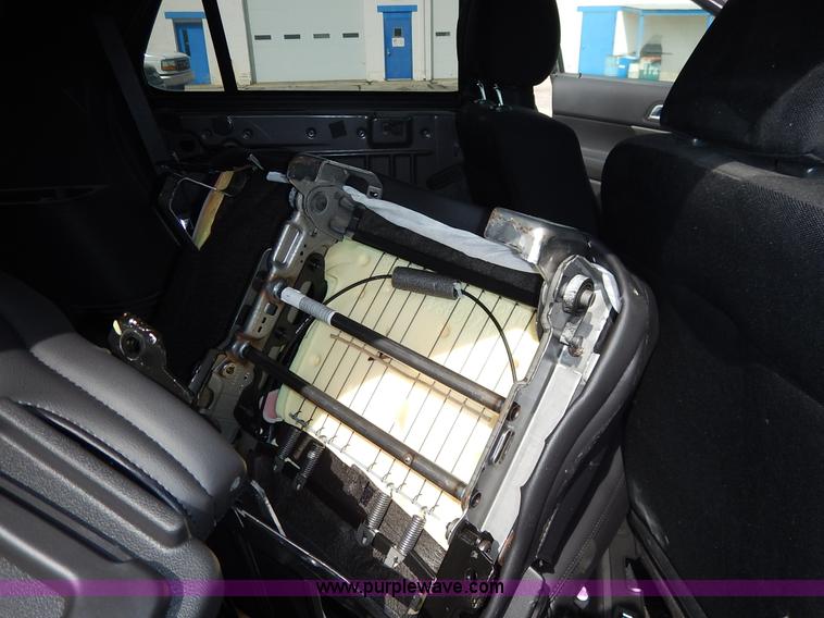 image for item J6391 2013 Ford Explorer Police SUV