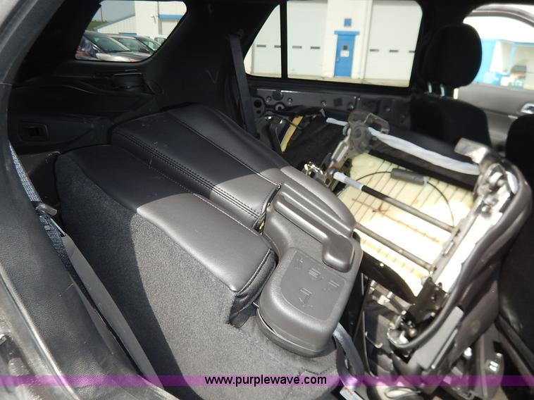 image for item J6391 2013 Ford Explorer Police SUV