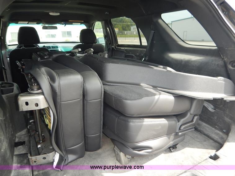 image for item J6391 2013 Ford Explorer Police SUV