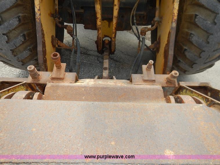 image for item J6397 2004 Komatsu WA250-5L wheel loader