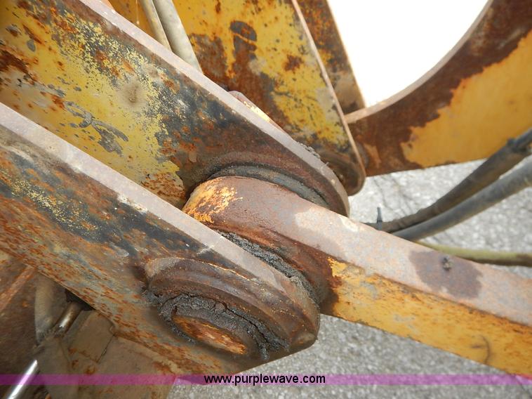 image for item J6397 2004 Komatsu WA250-5L wheel loader