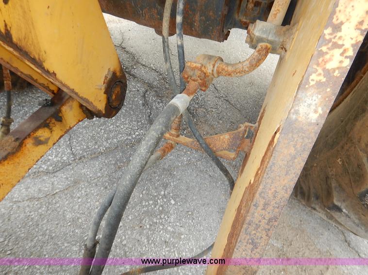 image for item J6397 2004 Komatsu WA250-5L wheel loader