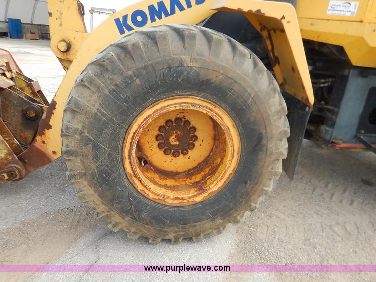 image for item J6397 2004 Komatsu WA250-5L wheel loader