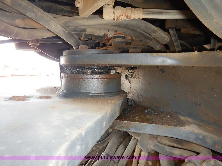 image for item J6397 2004 Komatsu WA250-5L wheel loader