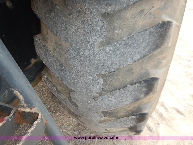 image for item J6397 2004 Komatsu WA250-5L wheel loader