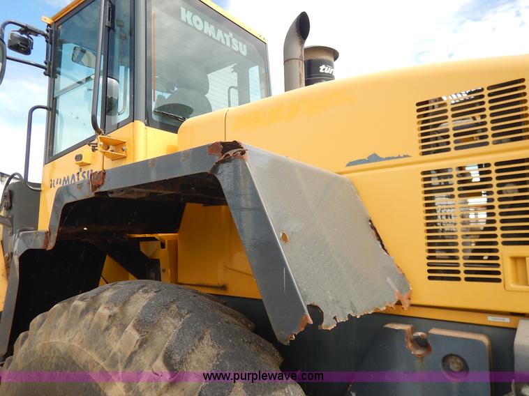 image for item J6397 2004 Komatsu WA250-5L wheel loader