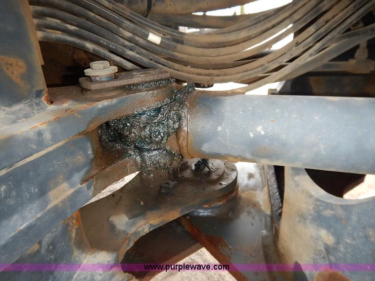 image for item J6397 2004 Komatsu WA250-5L wheel loader