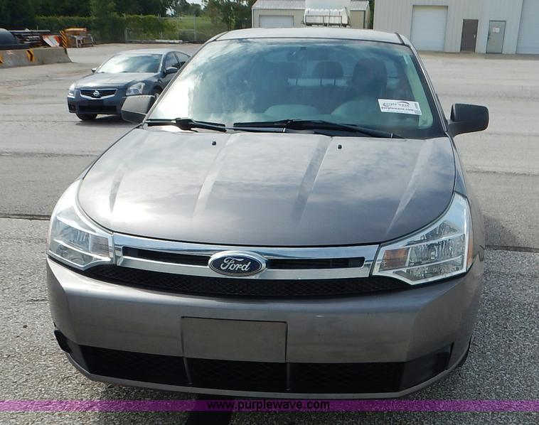 image for item J6399 2009 Ford Focus SE