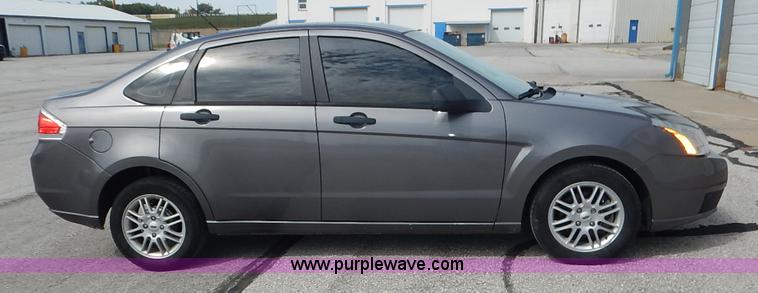 image for item J6399 2009 Ford Focus SE
