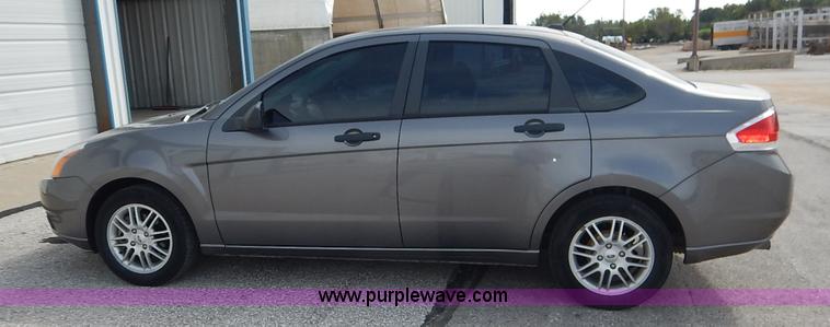 image for item J6399 2009 Ford Focus SE