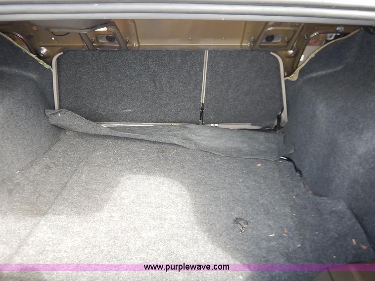 image for item J6399 2009 Ford Focus SE