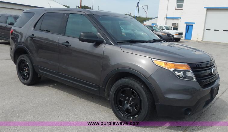 image for item J6401 2013 Ford Explorer Police SUV