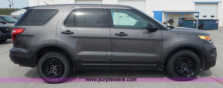 image for item J6401 2013 Ford Explorer Police SUV