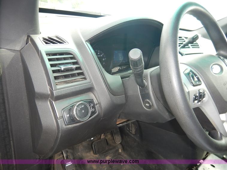 image for item J6401 2013 Ford Explorer Police SUV