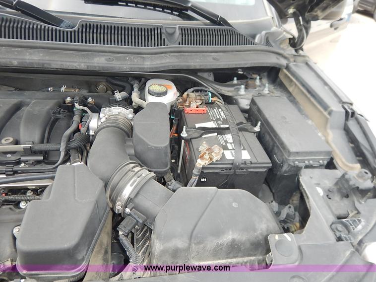 image for item J6401 2013 Ford Explorer Police SUV