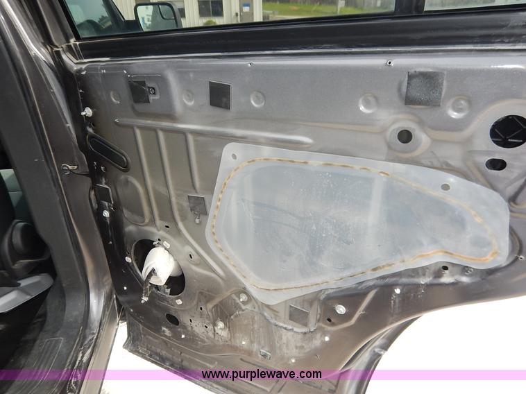 image for item J6401 2013 Ford Explorer Police SUV