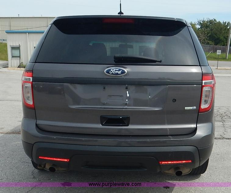 image for item J6403 2013 Ford Explorer Police SUV