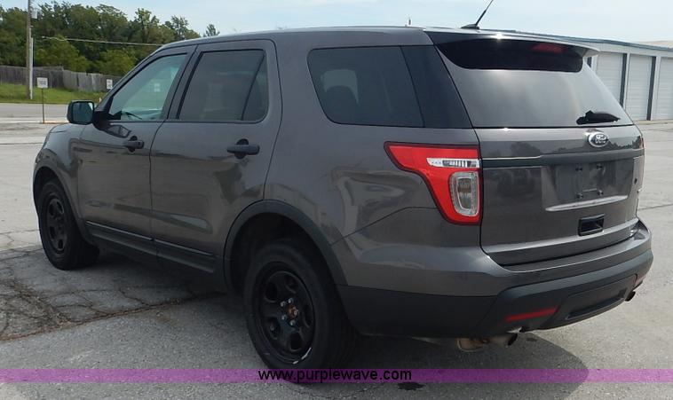 image for item J6403 2013 Ford Explorer Police SUV
