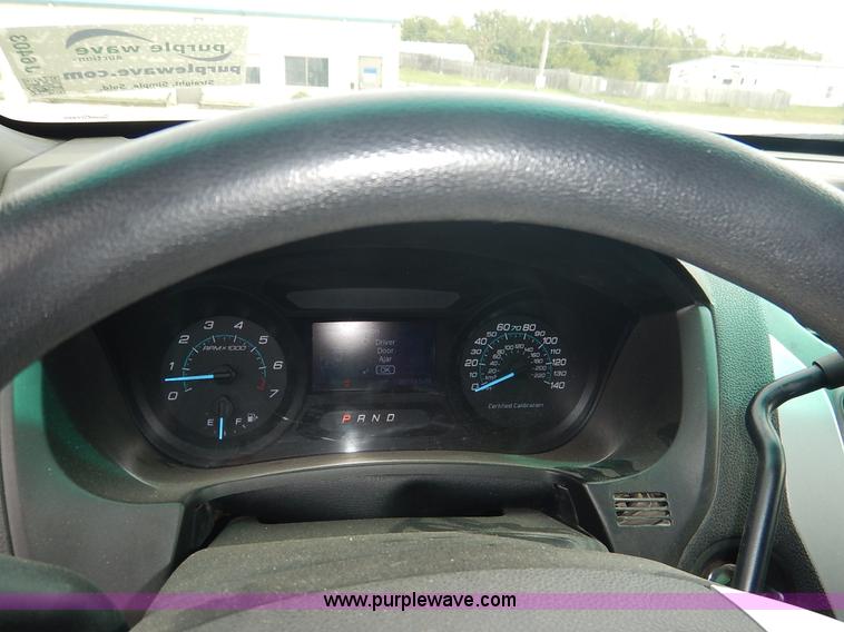 image for item J6403 2013 Ford Explorer Police SUV