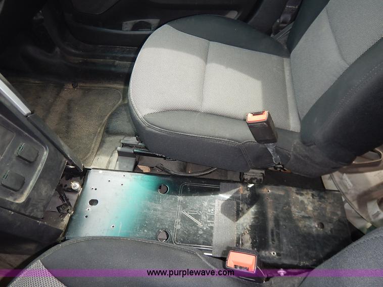 image for item J6403 2013 Ford Explorer Police SUV