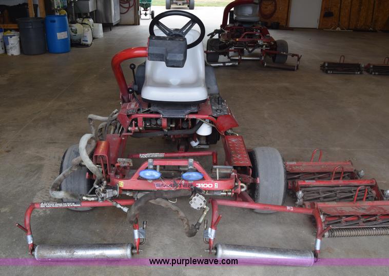 image for item J8038 Toro Greensmaster 3100 Triplex lawn mower