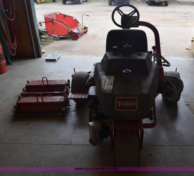 image for item J8038 Toro Greensmaster 3100 Triplex lawn mower