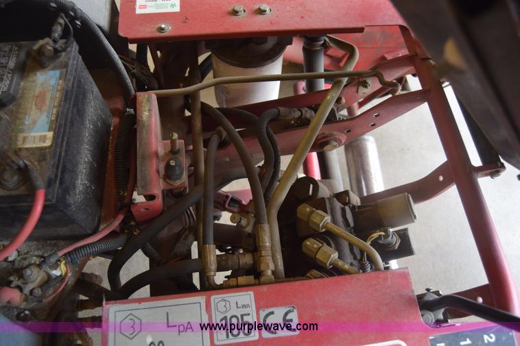 image for item J8038 Toro Greensmaster 3100 Triplex lawn mower