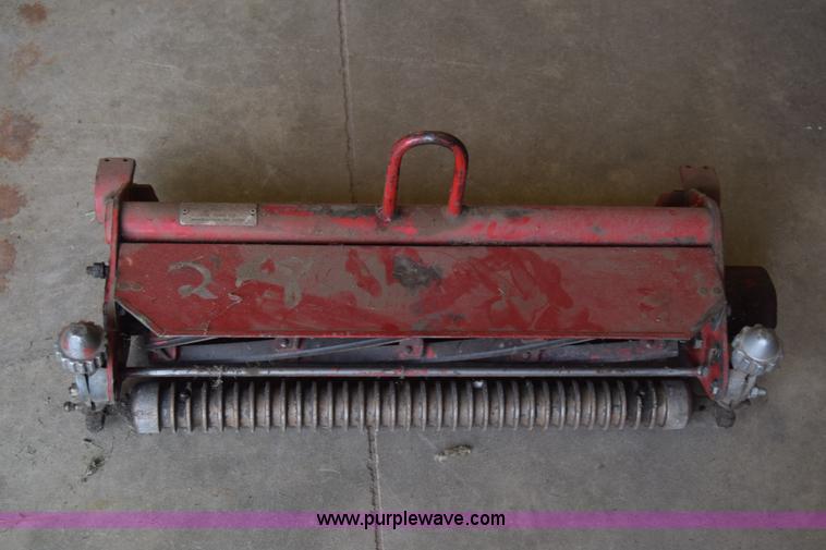 image for item J8038 Toro Greensmaster 3100 Triplex lawn mower