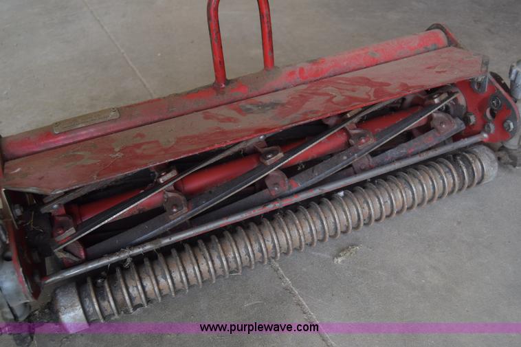 image for item J8038 Toro Greensmaster 3100 Triplex lawn mower