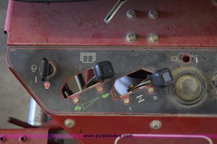 image for item J8039 Toro Greensmaster 3050 Triplex lawn mower