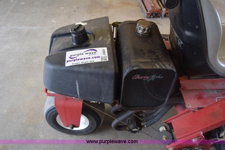 image for item J8039 Toro Greensmaster 3050 Triplex lawn mower