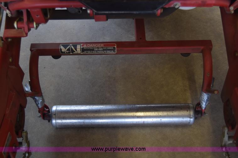 image for item J8039 Toro Greensmaster 3050 Triplex lawn mower