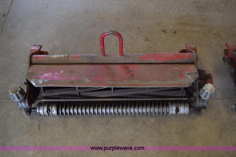 image for item J8039 Toro Greensmaster 3050 Triplex lawn mower