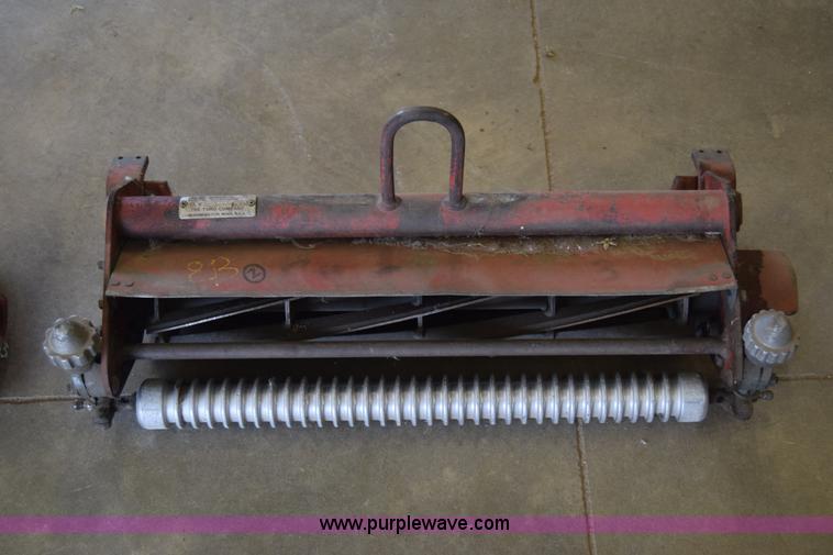 image for item J8039 Toro Greensmaster 3050 Triplex lawn mower