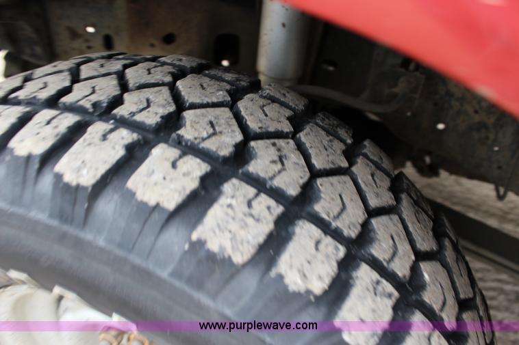 image for item K1194 1986 Ford F250 XLT SuperCab fire truck