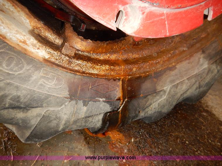 image for item K1684 Massey-Ferguson 65 tractor