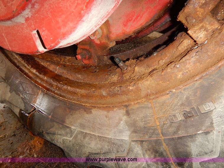 image for item K1684 Massey-Ferguson 65 tractor