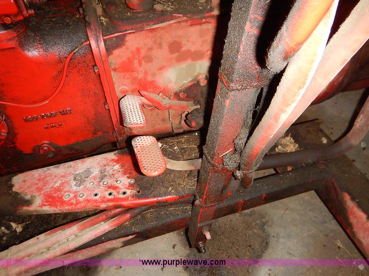 image for item K1684 Massey-Ferguson 65 tractor