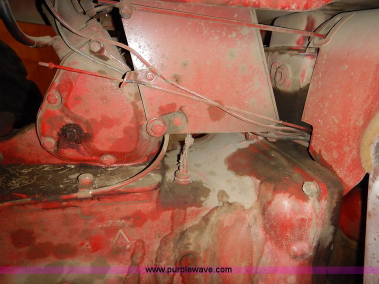 image for item K1684 Massey-Ferguson 65 tractor